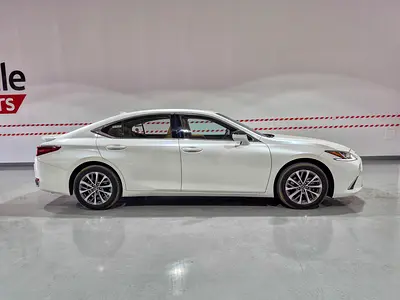 صورة 4 لـ 2023 Lexus ES-SERIES