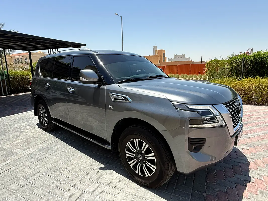 Nissan Patrol 2024 — photo 1 of 15