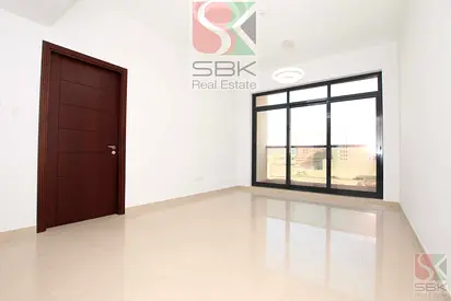 Spacious 1 BR in JGC for Rent