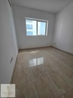 Specious 2bhk Available only 45k with Car parking Only For Family with 6 cheques Opposite Of Sahara