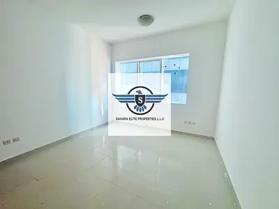 2bhk with parking just opposite to shara family only