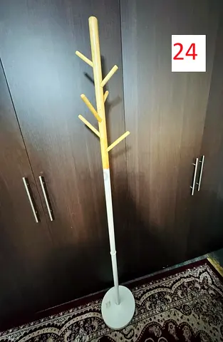 Cloth stand - Wooden - Leaves design- Branded