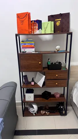 Bookshelf