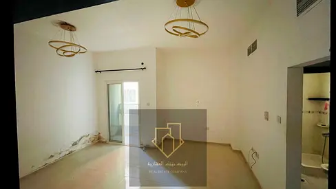 A distinctive studio apartment within a family building in a strategic location on King Faisal Street, one of the most vital streets in the area, prov