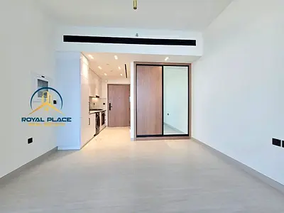Prime Location | Ready to Move | Amenities View