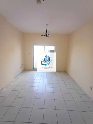 2bhk 38k with balcony Near to park Al Nahda sharjah Call adnan