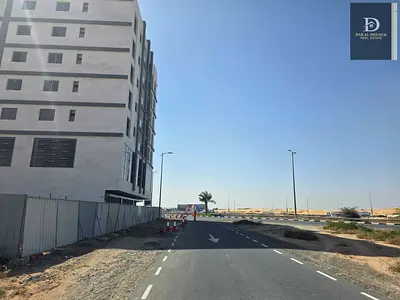 🏙️ أرض تجارية صف أول على الشارع الرئيسي – تلال سيتي الشارقة
✨ فرصة استثمارية قوية داخل أحد أفضل المشاريع المتكاملة في إمارة الشارقة