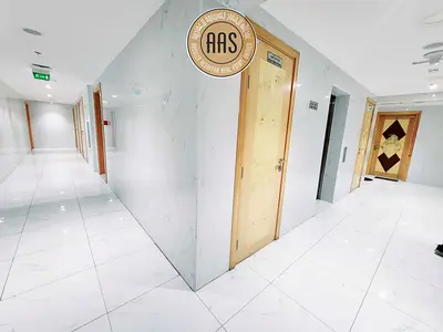 Luxury 1bhk apartment with master bedroom Near to sahara mall