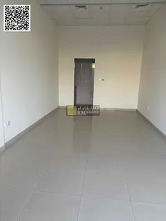 MAIN ROAD COMMERCIAL SHOP AVAILABLE FOR RENT