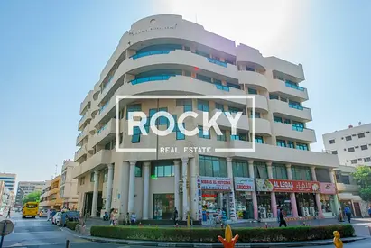 Spacious 2-BR with Balcony |Opposite Marco Polo Hotel