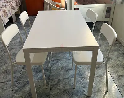 furnitureTable