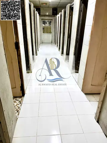 للإيجار في الجرف 2 بعجمان، عدد 44 غرفة متاحة بمواصفات مناسبة للسكن الجماعي أو سكن العمال