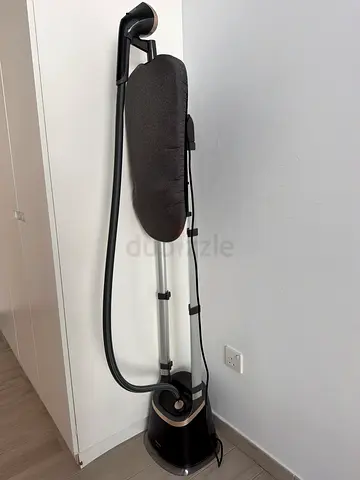 Portable Standing Garment Steamer - Good Condition