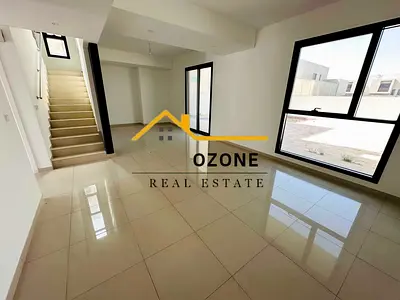 Luxurious 4-Bedrooms Villa For Sale in Nasma Residence
