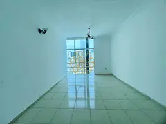 Huge 2BHK With Balcony &amp; 2Bath