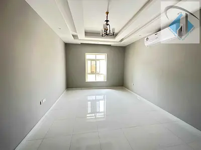 بسعر مميز جدا للبيع فيلا 4 غرف مع الكهرباء والمياة والمكيفات تملك حر وبدون رسوم خدمات سنوية وبقسط شهرى 6500 درهم