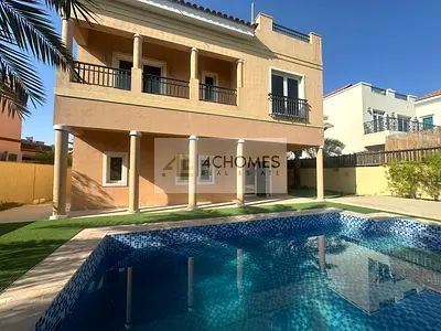 Ready to Move in I Well maintained Garden and Pool