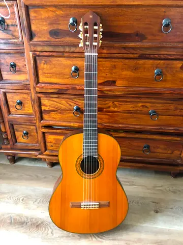 Yamaha classical guitar for sale