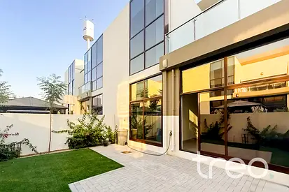 4 Beds + Maids | Vacant Now | 2710sqft