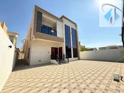 فيلا للبيع 5000 قدم جديده تملك حر لجميع الجنسيات تصلح للتمويل البنكي ل 25 سنه