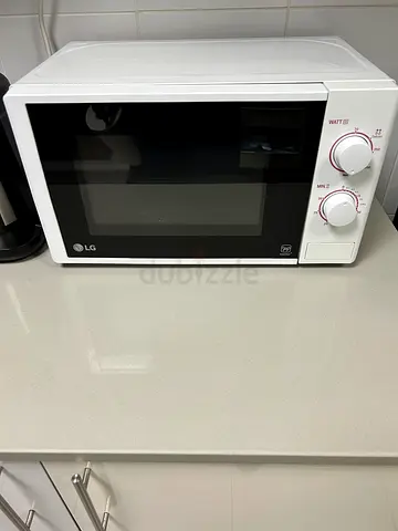 LG Compact Microwave Oven - Good Working Condition