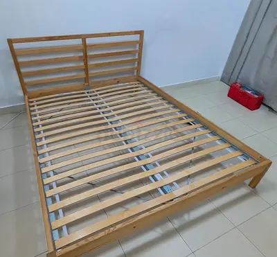 Solid Wood Double Bed Frame size 200x160 cm with Slatted Base