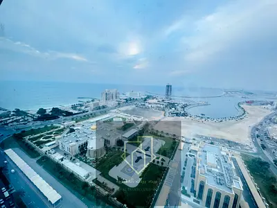 Office for annual rent in the Corniche area, free air conditioning and free parking.