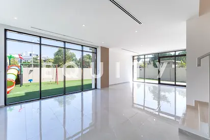Vacant Now | Large Plot | Corner Unit | THL-A