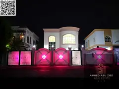 Villa For Rent - 5 Master BR - Spacious Living Room + Majlis - Large Kitchen - Maid Room Master - Ya