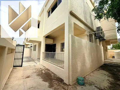 للايجار فيلا بالرفاعه مجدده بالكامل 3 غرف