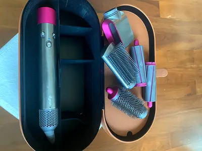 Dyson Airwrap Complete styler with brushes and case - lightly used