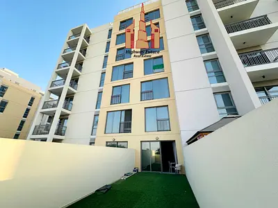 PRIVATE TERRACE || FULLY FURNISHED || ALL AMENITIES