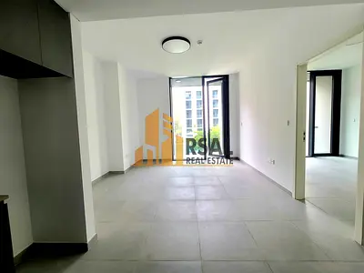 Luxurious Style 1BR | Pool view | Amenities & Parking Free
