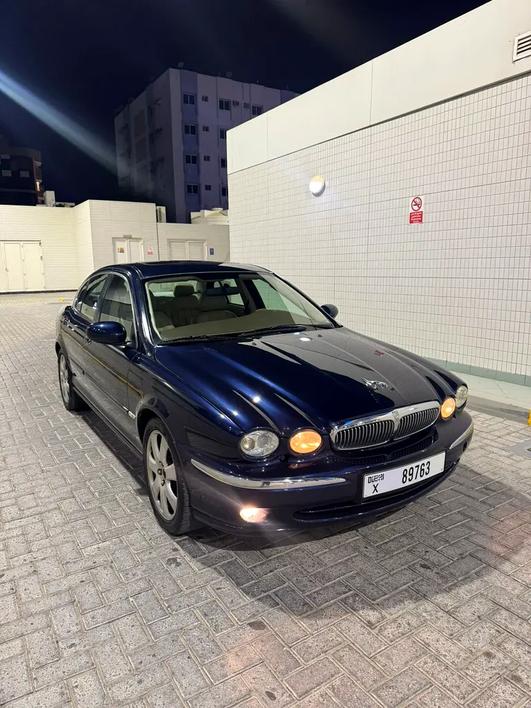Jaguar X-Type 2006 — photo 1 of 6