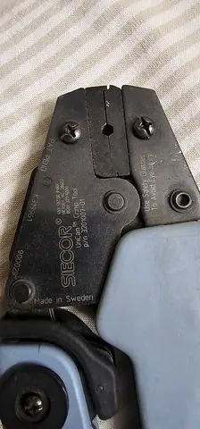 Crimping tool