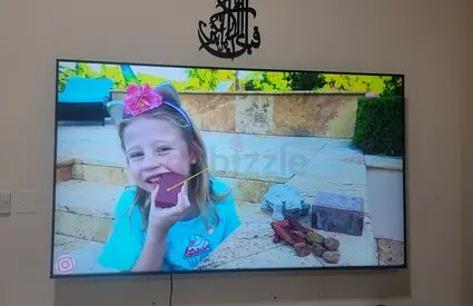 Samsung Crystal UHD CU8000 65 inches for sale