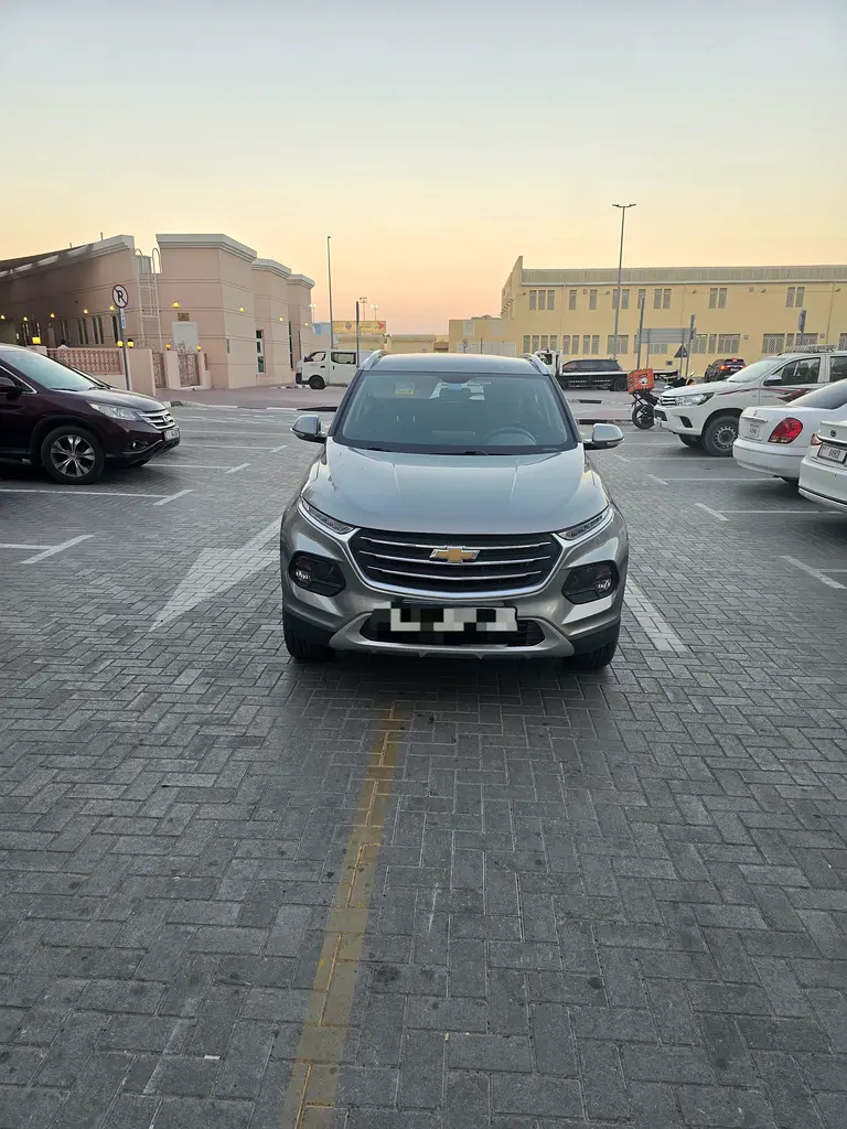 Chevrolet Groove 2022 — photo 1 of 12