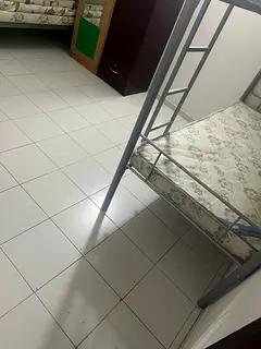 Executive bed space available for Male nearby metro Al Mankhool bur dubai