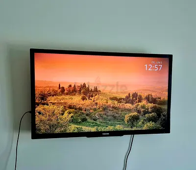 32 inch wide Toshiba LCD