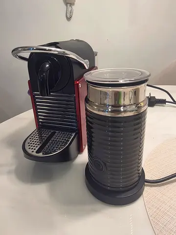 Nespresso Pixie Coffee Machine + Milk Frother – Excellent Condition