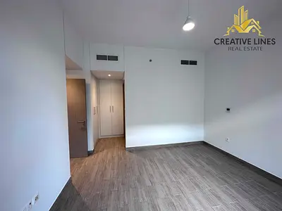 Spacious 2bhk flat in Maryam island ready to move