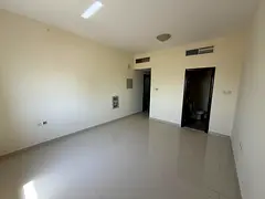 Prime location - Central air conditioning - Separate kitchen - First occupancy - Free maintenance