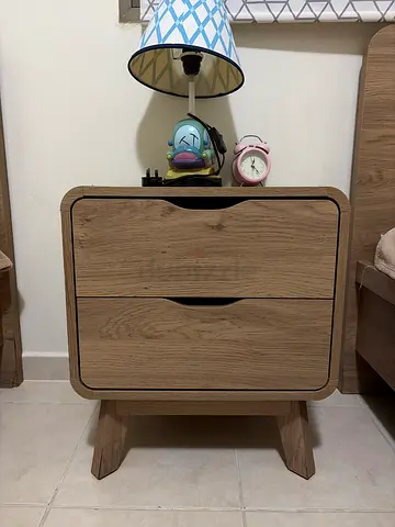 2 beds one small drawer and another big drawer