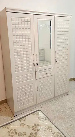 White 3-Door Wardrobe with Mirror - Good Condition