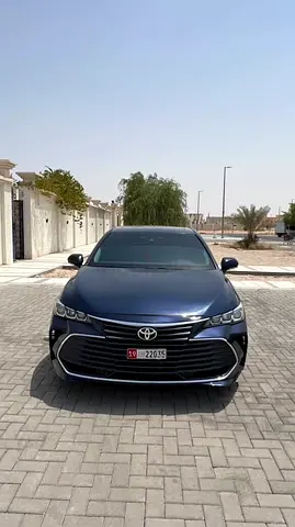 2019 Toyota Avalon XLE - American Specs - Pristine Condition