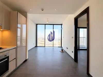 High Floor | Pool View | 2 Bathrooms