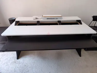 Studio Desk - ComboDesk88 - designed by Zaor - 9u + 88 keys tray