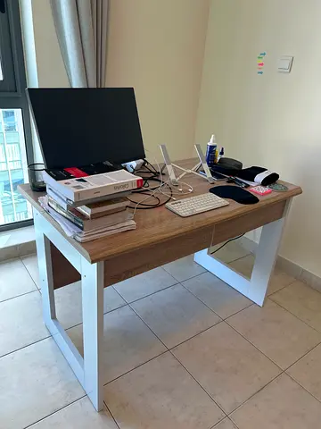 Work desk with Office Chair