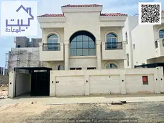 Classic villa for sale, two floors and a roof, including registration and ownership fees, at a speci