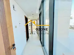 30 day's free penthouse one bhk cantral ac good location brand new building good location easy e